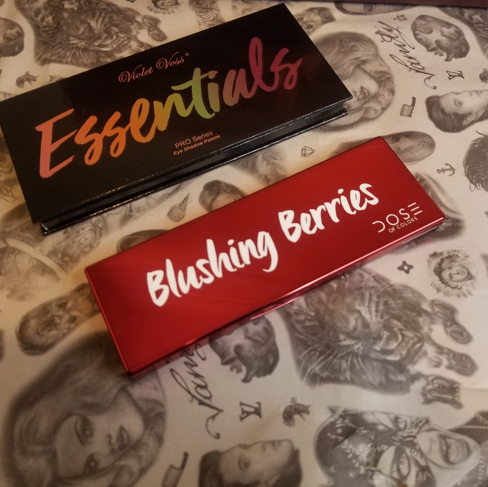 Eye shadow bundle